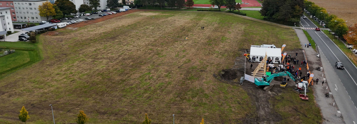 Spatenstich Hallenbad